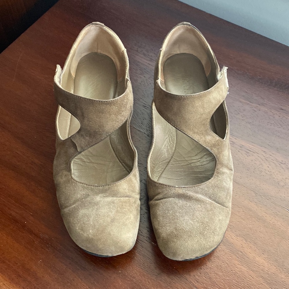 Anyi Lu designer comfort shoes